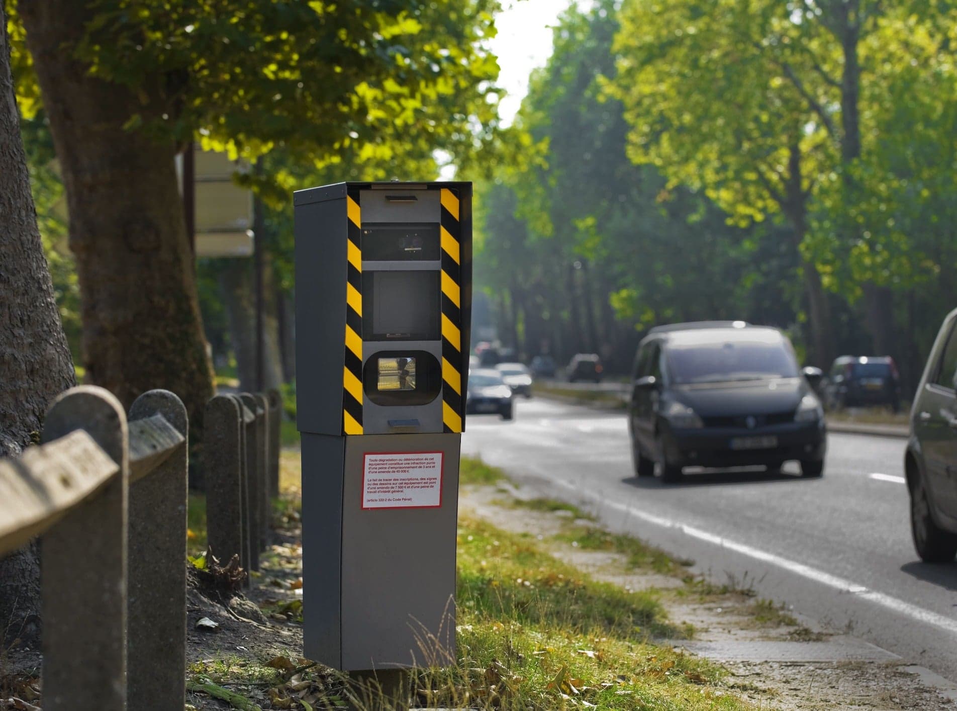 Radar fixe, tronçon, feu rouge... les 9 types de radars automatiques en France